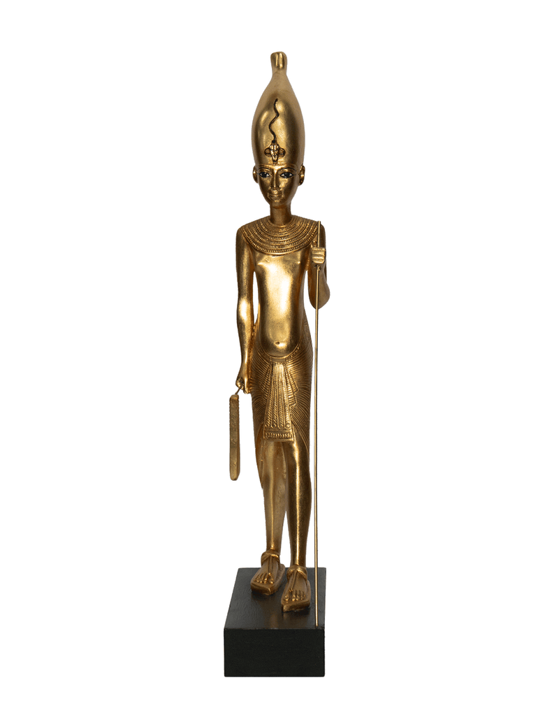 Tutankhamun wearing the Hedjet
