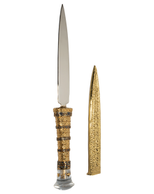 Tutankhamun’s Celestial Dagger