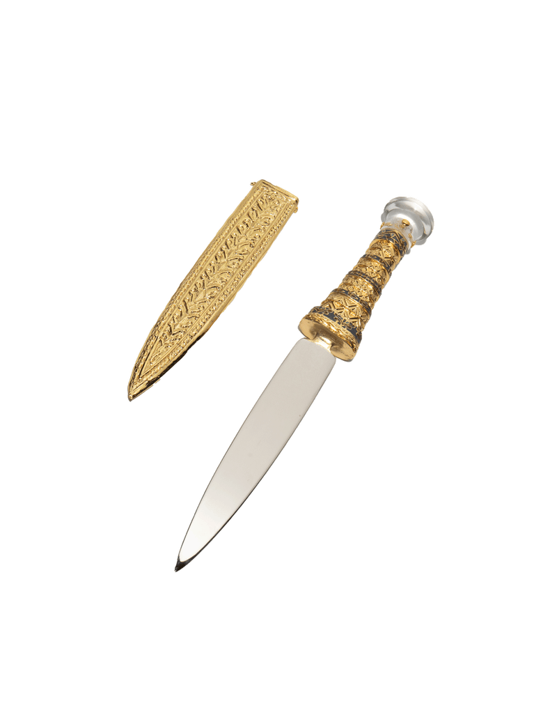 Tutankhamun’s Celestial Dagger