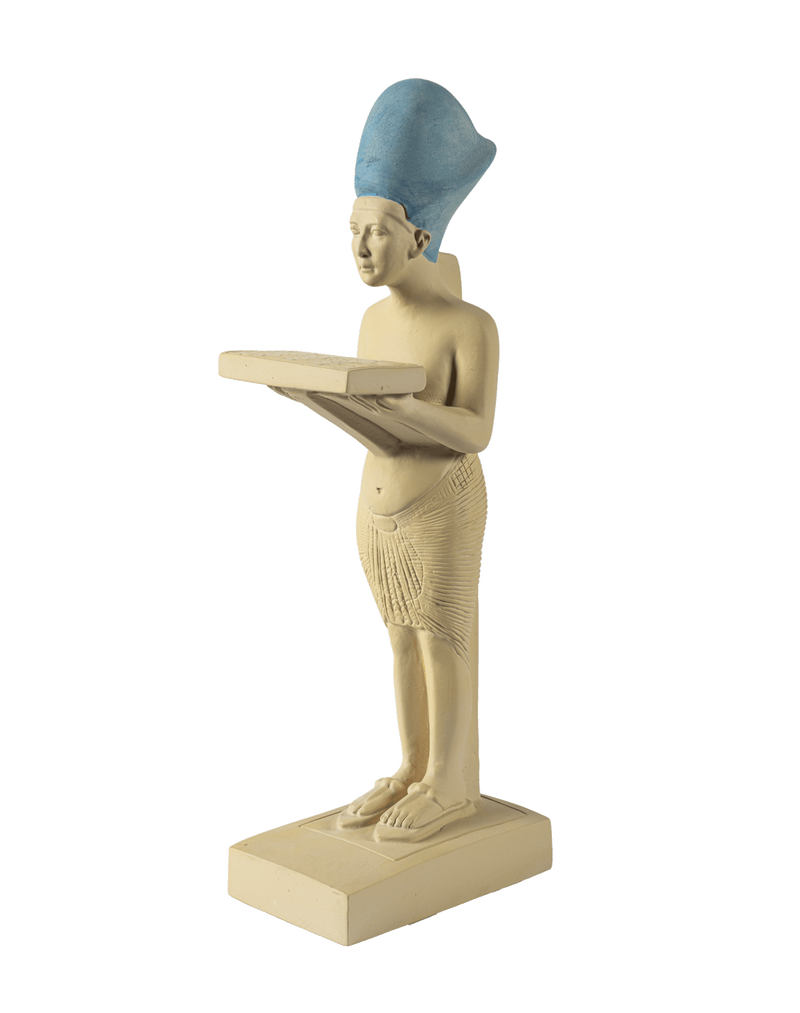 Akhenaten Making Offerings to Aten