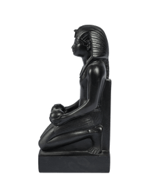 Thutmose III Kneeling Statue